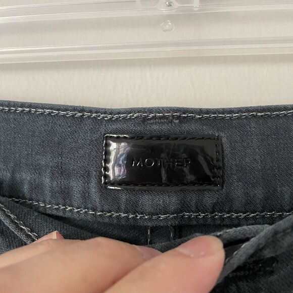 Mother Size 26 The Insider Crop Step Fray Jeans Faded Black 25” Inseam - Picture 4 of 10